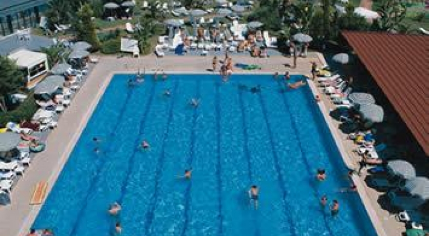 PINETA CLUB HOTEL