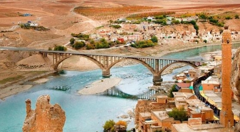 DİYARBAKIR & URFA & MARDİN & MİDYAT Turu