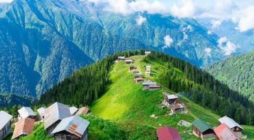 EKİM`de..KARADENİZ BAMBAŞKA