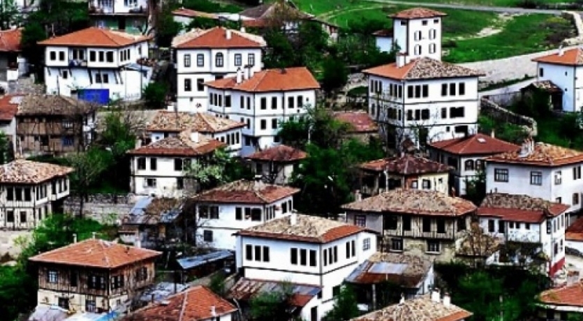 SONBAHARDA YEDİGÖLLER...BİR RÜYA DA YAŞAMAYA NE DERSİNİZ SONBAHARDA MUHTEŞEM YEDİGÖLLER GÜZELLİĞİ