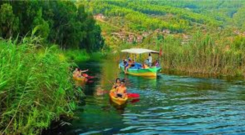 Muğla Akbük Koyunda Deniz Keyfi