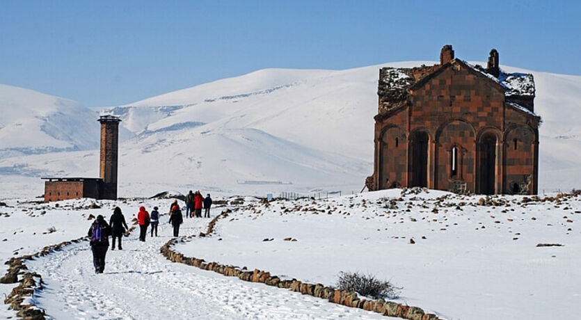 Yataklı... Turistik Doğu Ekspresi Treni ile Kars ( 4 gece konaklama ) 