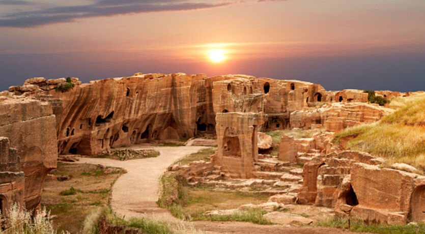 Uçaklı.. Mardin - Şanlıurfa - Gaziantep