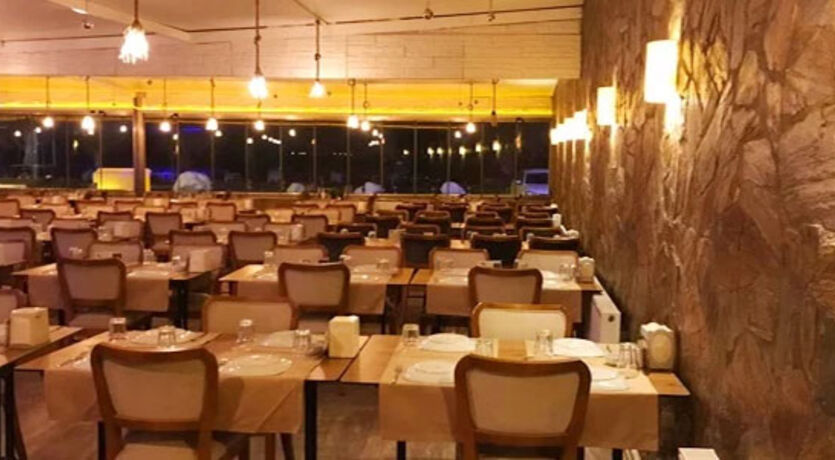 İstinye Park ve Canlı Müzik eşliğinde yemek