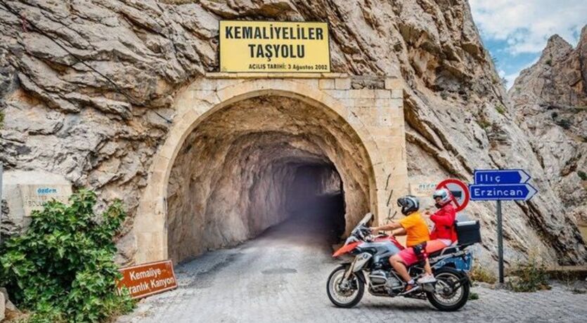 Uçaklı...Tunceli - Malatya - Elazığ - Kemaliye - Erzurum 