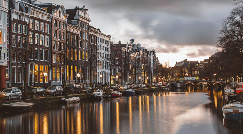 Amsterdam - Brüksel - Paris