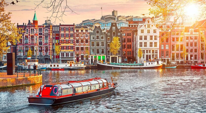 Amsterdam - Brüksel - Paris