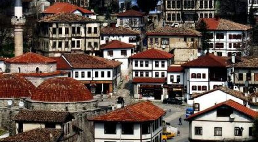 Yedigöller - Amasra - Safranbolu - Abant Gölü ( 1 gece Safranbolu konaklamalı ) 