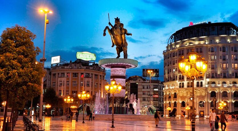 Uçaklı Vizesiz Balkanlar ... 7 gece konaklama ( Kasım Ara Tatil - Ocak Sömestr ) 