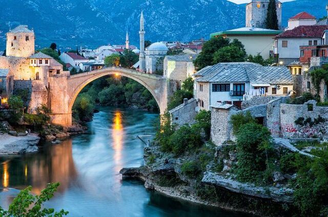 Uçaklı Vizesiz Balkanlar ... 7 gece konaklama ( Kasım Ara Tatil ) 