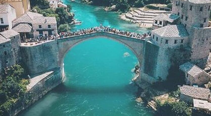 Uçaklı ... Vizesiz Balkanlar - Doğa birarada. Saraybosna gidiş - dönüş ( 7 gece konaklama ) 